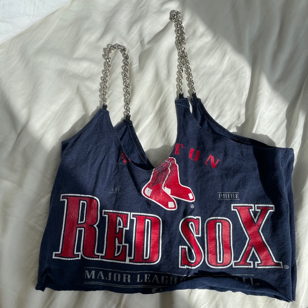 Vintage chain shoulder Red Sox top